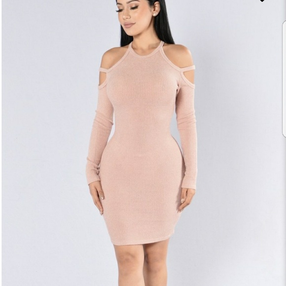 Dress - Picture 2 of 3